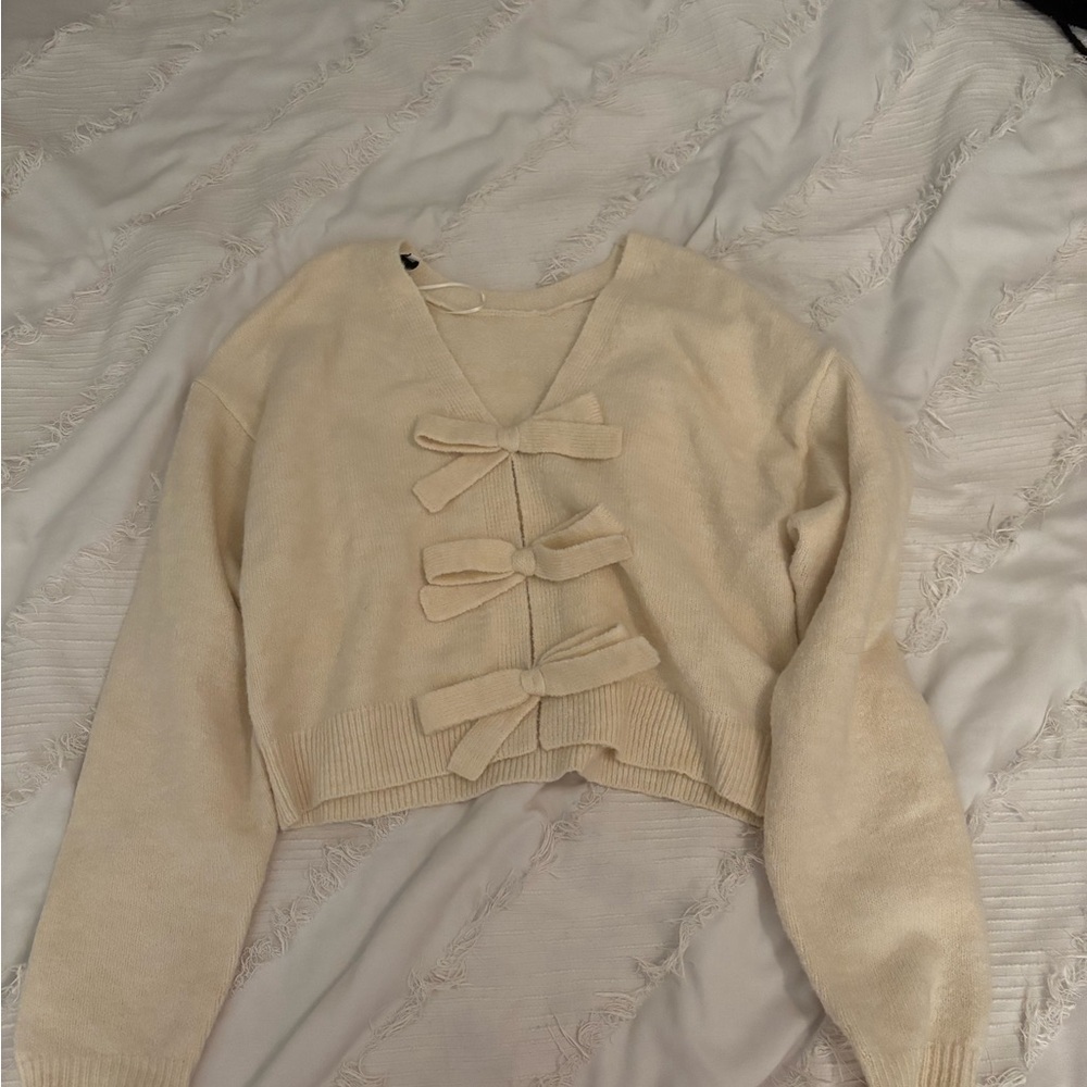 Mable Cream Sweater with Bows